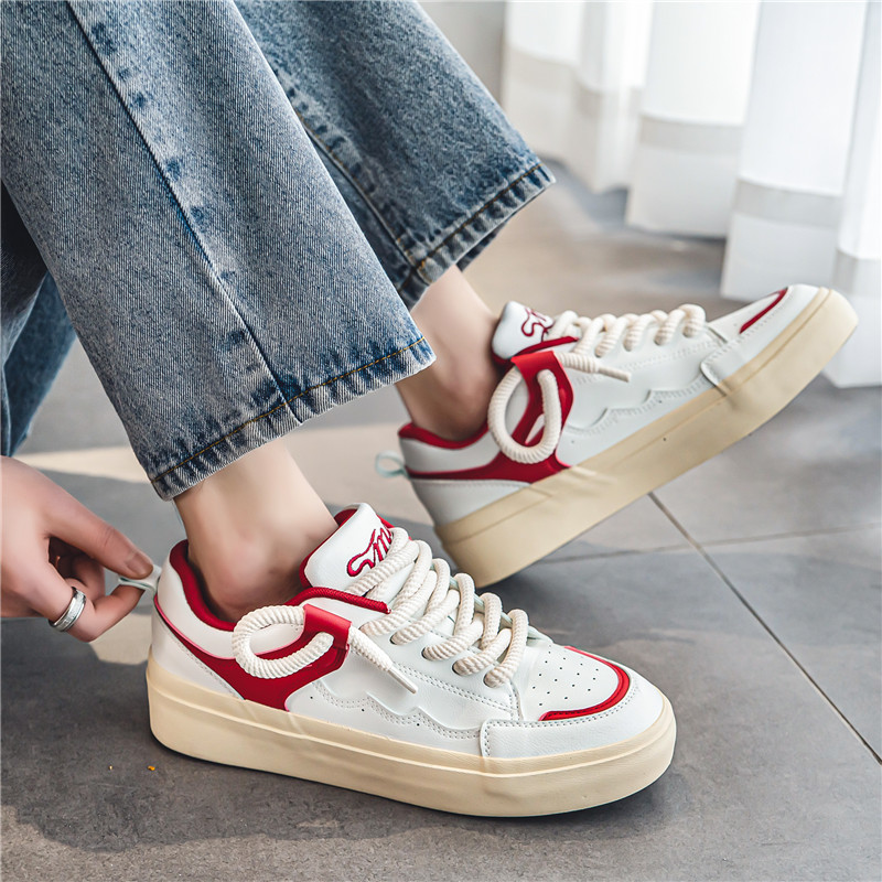 2025 Moda Uomo Casual Piattafo - Mens Fashion Trainers 2025 recensione e prezzo