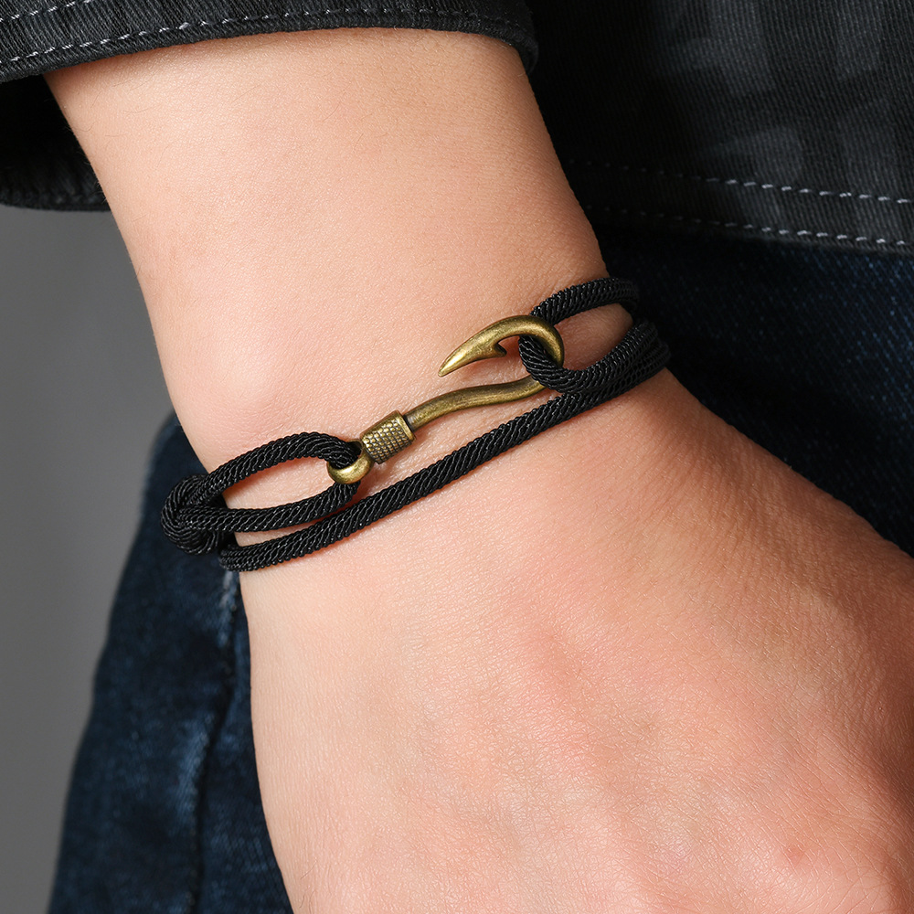 Bracciale con ancoraggio a amo - Milan Men'S Fashion recensione e prezzo