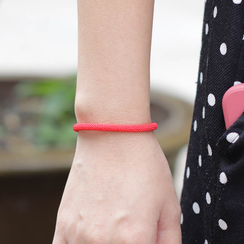 Bracciale minimalista in corda - Milan Men'S Fashion recensione e prezzo