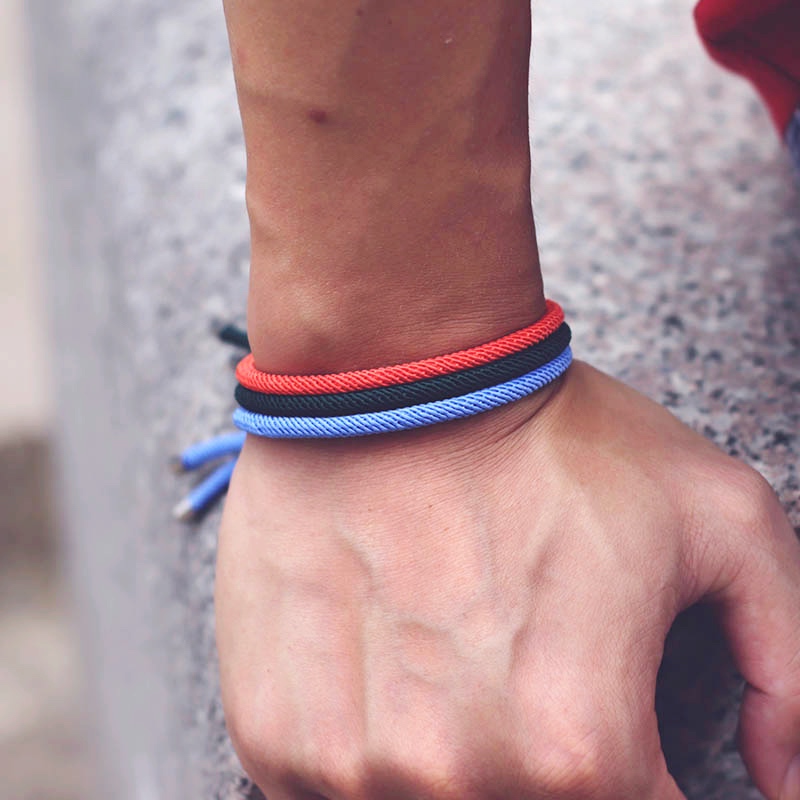 Bracciale minimalista in corda - Milan Men'S Fashion recensione e prezzo