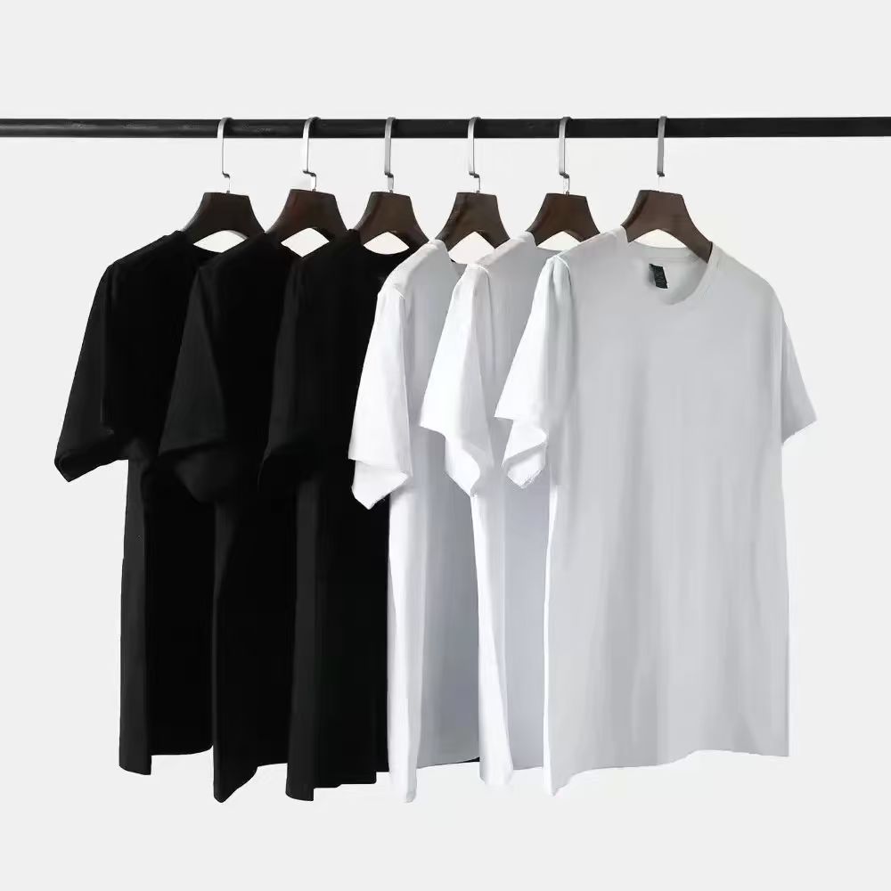 Nuova T-shirt da uomo 2026, di - Milan Men'S Fashion recensione e prezzo