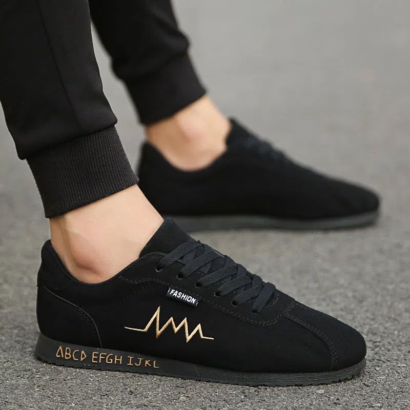 Sneakers Basse da Uomo Rosse a - Mens Fashion Trainers 2025 recensione e prezzo