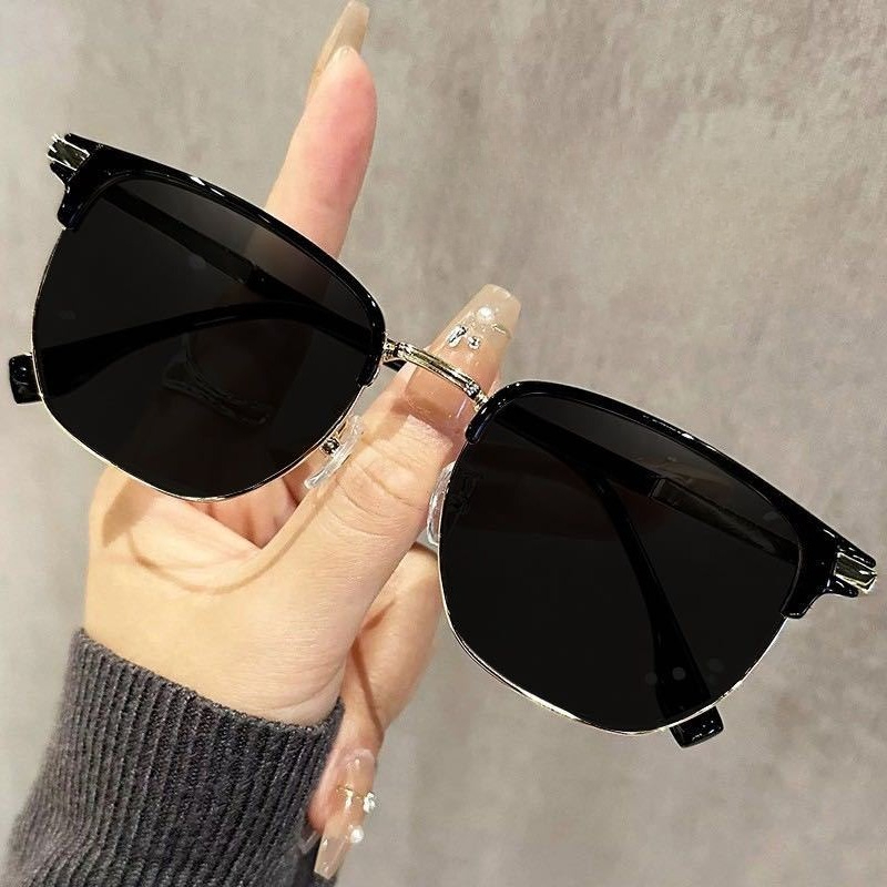 Occhiali da Sole 2026 Nuovi ed - Men Fashion Elegant recensione e prezzo
